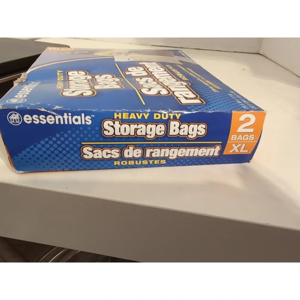 Essentials XL Heavy Duty Storage Bag 20.5in x 17in with Handle Sealed Box‎